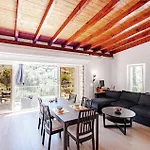 Nice Home In Vela Luka With Wifi