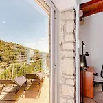 Nice Home In Vela Luka With Wifi *