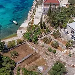 Nice Home In Vela Luka With Wifi Hébergement de vacances