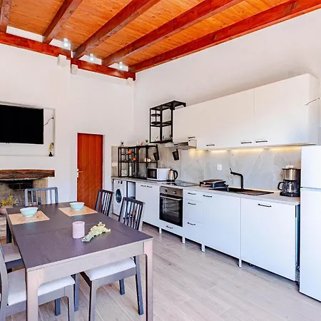 Holiday home Awesome In With Kitchen *