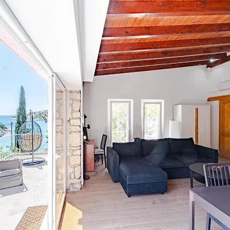 Gorgeous In With Wifi Vakantiehuis Vela Luka