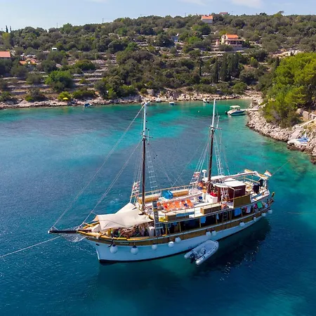 Gorgeous In With Wifi *