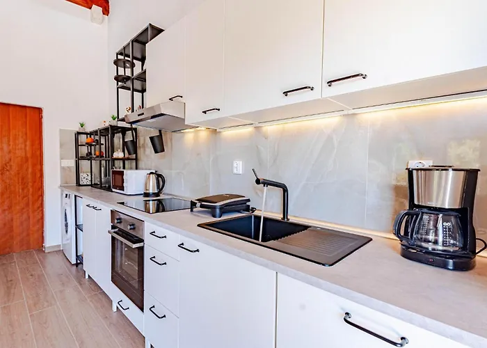 Gorgeous In With Wifi *